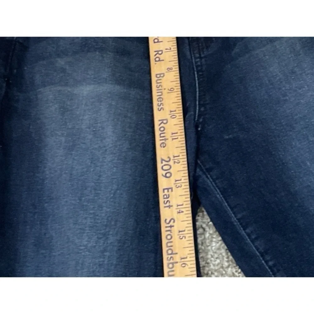 VTG YMI Juniors Y2k 90s Low Rise Flared Leg Dark Wash Booty Jeans 13/31 (32x30)